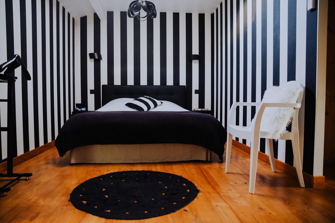 La Maison Bleue Villereal Экстерьер фото